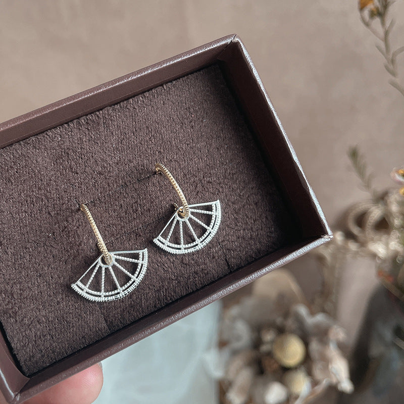 Japanese Style New Lace Hollow Design Sense Silver Hollow Coin Fan Earrings Half-Circle Arc Earrings