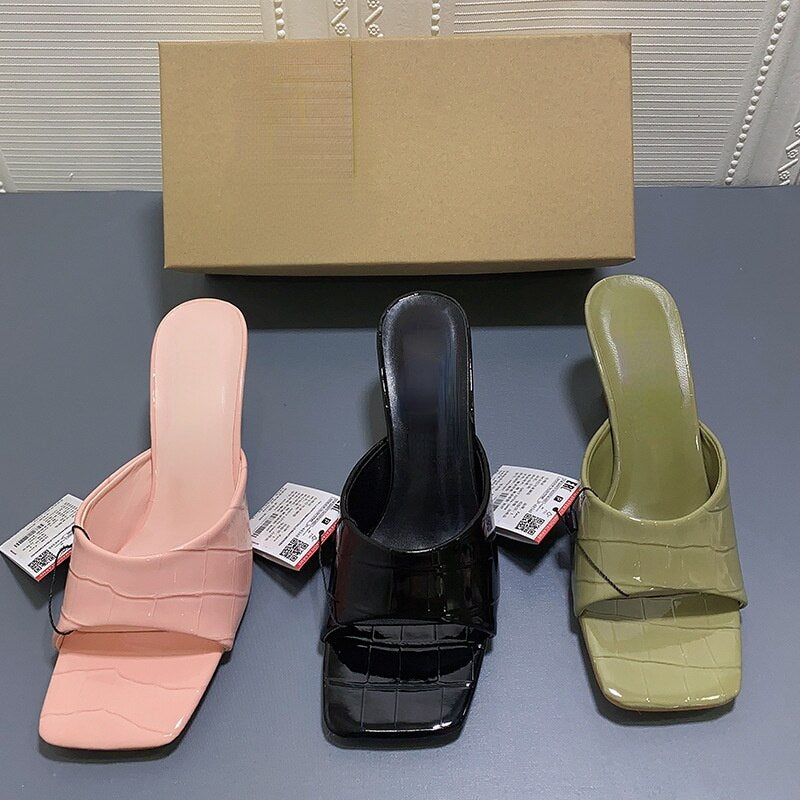 Summer New Women's Shoes Square Toe Open Toe Mid-Heel Patent Leather Sandals Shaped Thick Heel High-Heeled Slippers Designer Shoes