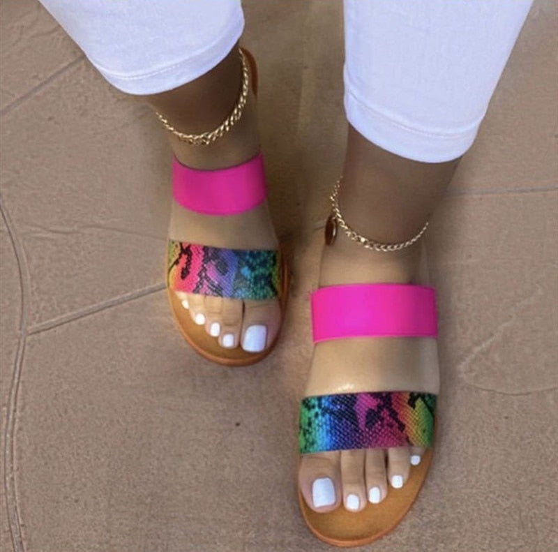 Summer New Women's Slippers Flip Flops Female Slides Beach Shoes Woman Open Toe Flat Sandals Slippers Chaussures Femme