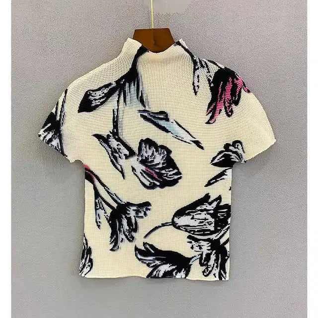 Thin pleated top short sleeved slim fit stretchy three bedroom printed casual T-shirt women's small shirt