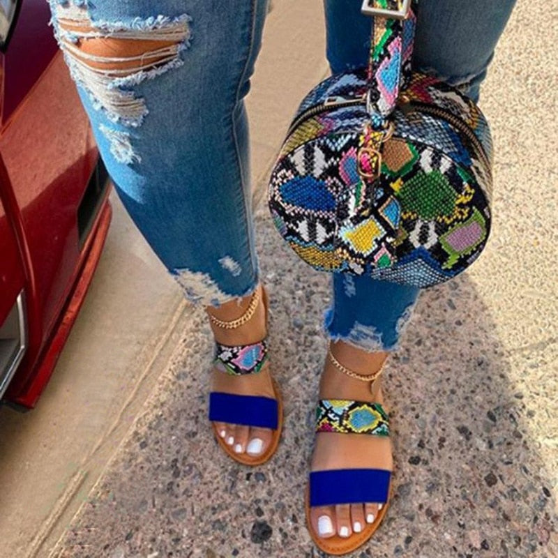 Summer New Women's Slippers Flip Flops Female Slides Beach Shoes Woman Open Toe Flat Sandals Slippers Chaussures Femme