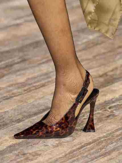 High Heel Lacquer Leather Mid-Mouth Back Empty Single Shoes Pointed and Sexy Large Size Shoes for Women