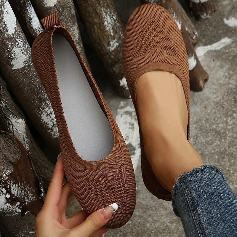 Large size flying knit single shoes for women, new spring and autumn collection, round toe, low heel, lazy casual mother shoes