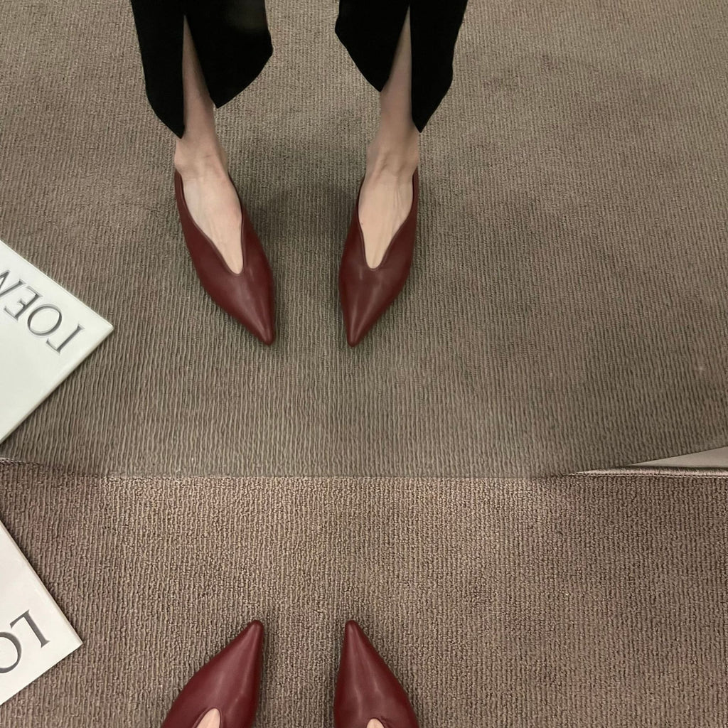 Niche French pointed-toe shallow-mouth single shoes, retro low-heeled slim wedding shoes, witch shoes