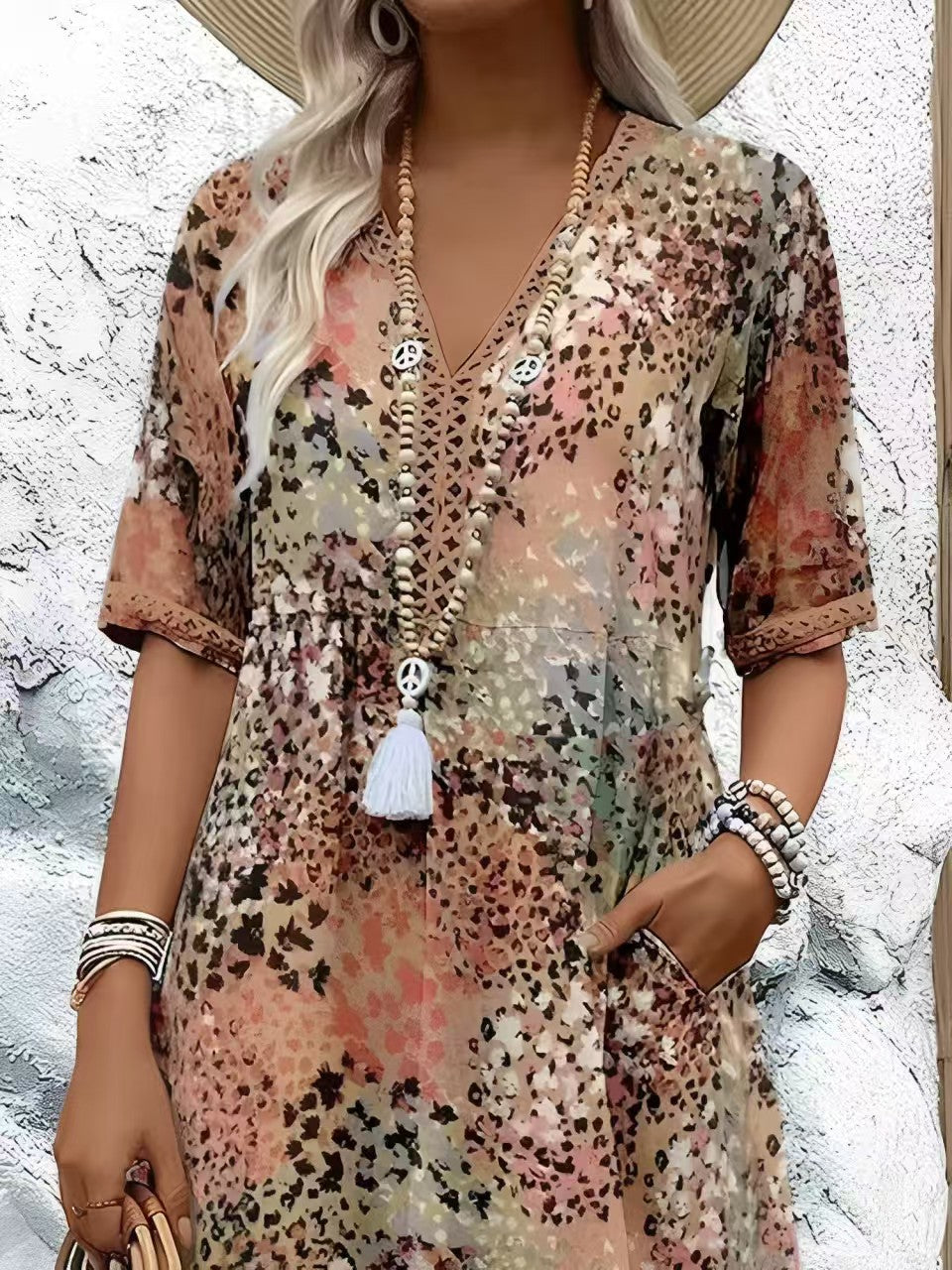 Fashionable Style Printed Lace Trimmed V-Neck Short Sleeve Dress