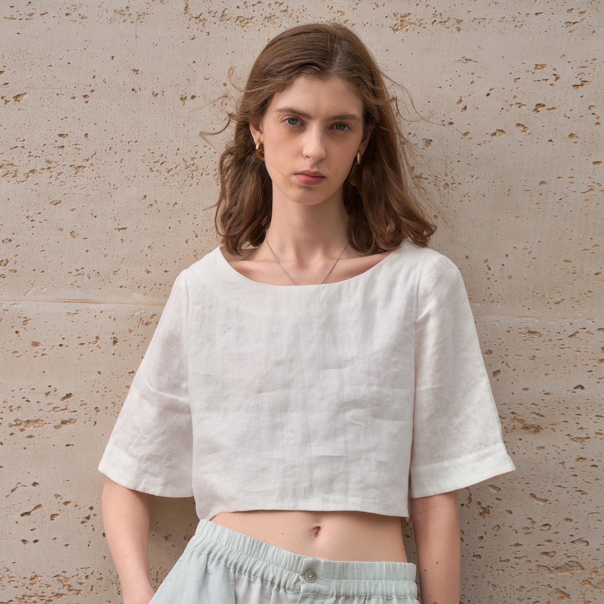 Elegant Pure Linen T-Shirt Women Loose Round Neck Mid-Sleeve Summer Crop Top French Commuting Short Style Short Sleeve Tee
